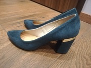 Zielone czółenka z ozdobnym obcasem