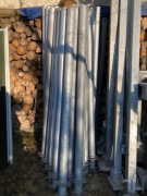 Rury stalowe 8.5 cm ścianka 5 mm wysokość 196 cm 