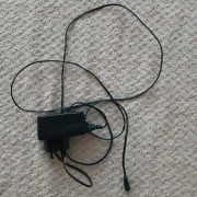 Oryginalna ładowarka NOKIA – Cienki bolec (2.0 mm) – Vintage