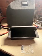 Bmw e61 2010 lewy schowek bagażnika z pokrywą