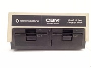 Stacja Dyskietek CBM 8050 oryginalna rzadka