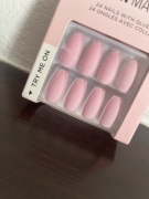 Sztuczne paznokcie tipsy