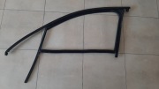 Uszczelka szyby drzwi lewy przód górna listwa Macan 95B