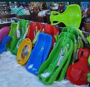 Sanki plastikowe z hamulcem 