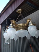 Bardzo piękny żyrandol mosiężny,7 punktów świetln.