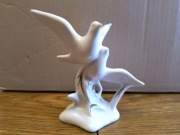 Ptaki białe gołębie figurka ceramiczna 12x15