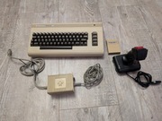 commodore 64 ciemne przyciski sprawny black box zasilacz c64 