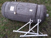 Bojler poziomy Kospel 100 litrów , grzałka  1500 W , mocowanie .