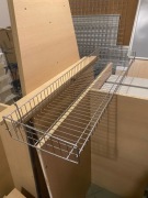 Kosz na kratę sklepowy druciany 100x30cm