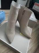 Botki na szpilce Tamaris