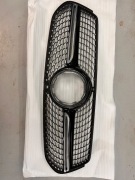 GRILL ZDERZAKA ATRAPA CHŁODNICY MERCEDES GLE 2019+ DIAMENTY