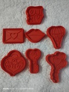 Walentynki, duży zestaw foremek wykrawaczy wyciskaczy do ciastek 