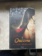 "Osaczona" P.C. Cast + Kristin Cast