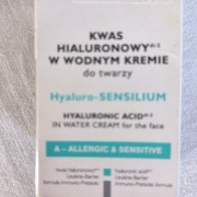 Kwas hialuronowy w wodnym kremie TWARZ Pharmaceris NOWY