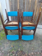 4 krzesła z PRL-U w dobrym stanie technicznym 