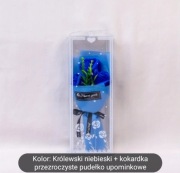 Zestaw trzech sztucznych mydlanych róż 
