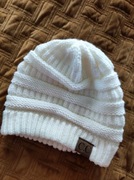 Śliczna czapka r. uniwersalny 