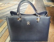 TOMMY HILFIGER torebka damska granatowa_A4 - LOGO