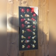 Zestaw dekoracji na choinke