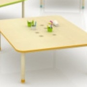 Stół przedszkolny