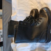 Buty glany skórzane 38 24,5cm czarne 9 dziurek