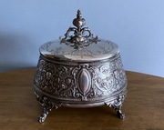 Srebrna cukiernica Niemcy XIX w. 333 g.