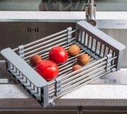 Regulowana suszarka do zlewu na warzywa, owoce lub drobne naczynia