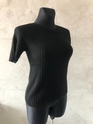 RESERVED Czarna bluzka t-shirt  bokserka top S 36