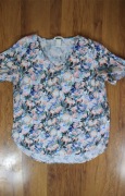 Bluzka H&M r. 36 damska w kwiaty wielokolorowa kr rękaw wiskoza 
