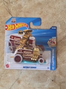 Hot Wheels Mainline Birthday Burner case G TH Treasure Hunt