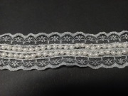 Koronka biała stabilna z koralikami perłami do sukienki sukni ślub komunia