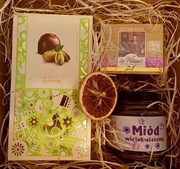 Zestaw  box kosz prezentowy Święta Mikołaj Miód Herbata Czekoladki