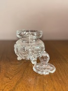 Oryginalna kryształowa cukierniczka na nóżce z czasów PRL-u