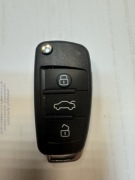 Nowy „czysty”kluczyk audi Q7 4l. A6C6