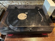 Gramofon Dual DTJ 301.1 USB