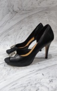Kazar buty szpilki czółenka damskie skórzane czarne wężowe r. 38