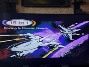  Konsola z 15 kultowymi grami typu Arcade znanych z automatów RETRO