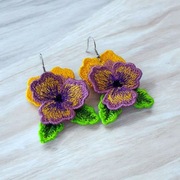 Wrzosowe bratki - kolczyki haftowane