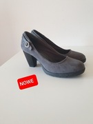 Nowe klasyczne botki rozmiar 40 CCC szare zamszowe