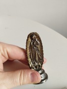Figurka matki boskiej 