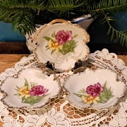 Mały talerzyk z uchwytem w stylu art déco, vintage.