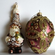 Bombki choinkowe Krasnal leśny, wysokość 16 cm i Jajko Faberge