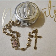 różaniec Maryi z Guadalupe w pudełeczku