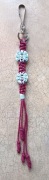 brelok, makrama - 1 sztuka bordo z niebieskimi kwiatami, zodiakalna waga