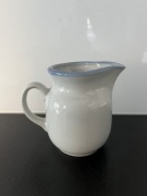 Dzbanek mlecznik Pruszków porcelit niebieski błękitny vintage PRL