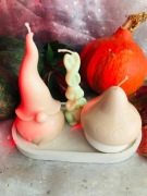 Jesnienny zestaw świec świeczek - krasnal zajączek i grzybek na podstawce