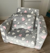 Nowy pluszowy fotelik-pufa dziecięcy – miękki i kompaktowy