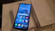 Telefon Smartfon Xiaomi Mi 9 SE 64GB ładny