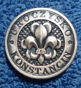 Konstancin - metalowa przypinka hufca ZHP Uroczysko 