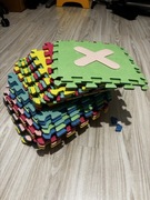 Piankowe literki puzzle alfabet do zabawy i jako mata dla dzieci